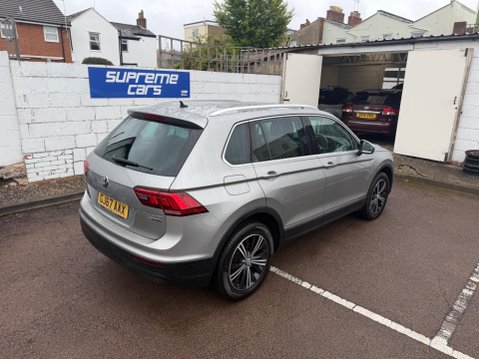Volkswagen Tiguan 2.0 TDI SE Navigation DSG 4Motion Euro 6 (s/s) 5dr 32