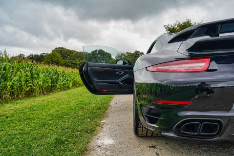 Porsche 911 TURBO S PDK 7