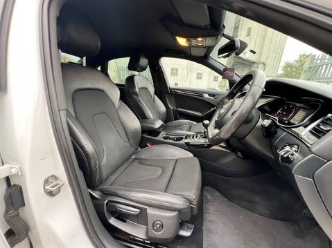 Audi A4 TDI BLACK EDITION 32