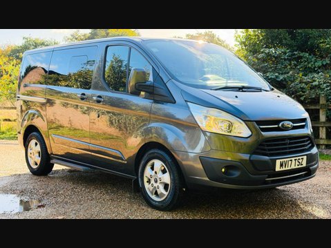 Ford Tourneo Custom 2.0 310 EcoBlue Titanium Minibus Double Cab 5dr Diesel Manual L1 Euro 6 (s/ 3