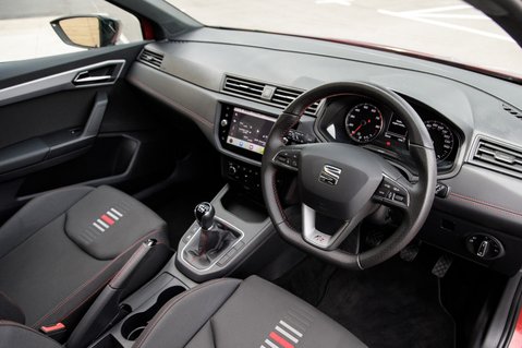 SEAT Ibiza TSI FR 4