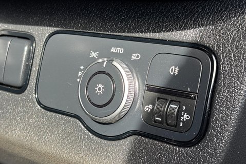 Mercedes-Benz Sprinter 316 Cdi Mwb Lr 4x4 Panel Van - Diff Lock / Low Range / Rear Camera 36