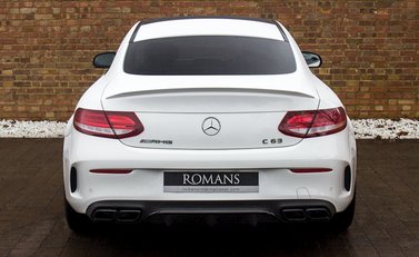 Mercedes-Benz C Class C63 Coupe 5