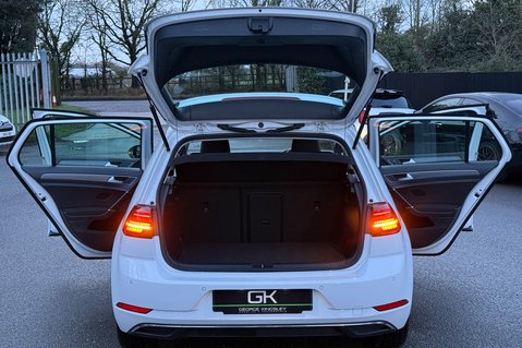 Volkswagen e-Golf E-GOLF - 12 MONTHS MOT -APPLE CAR PLAY  22