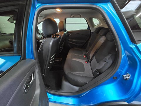 Renault Captur 1.5 dCi ENERGY Dynamique S Nav Auto Euro 6 (s/s) 5dr 45