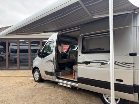 Devon Tempest 1 OWNER 2 BERTH HIGH TOP WITH ONLY 20,000 MILES 26