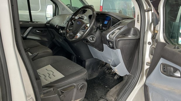Ford Transit Custom Transit Custom 270 Limited 9