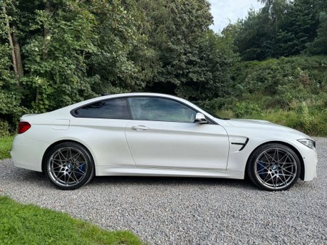 BMW M4 3.0 M4 Competition Edition Package Semi-Auto 2dr