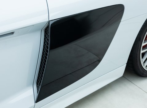 Audi R8 V10 Spyder 30