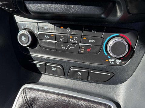 Ford Transit Connect 1.5 Transit Connect 200 Limited TDCi 49