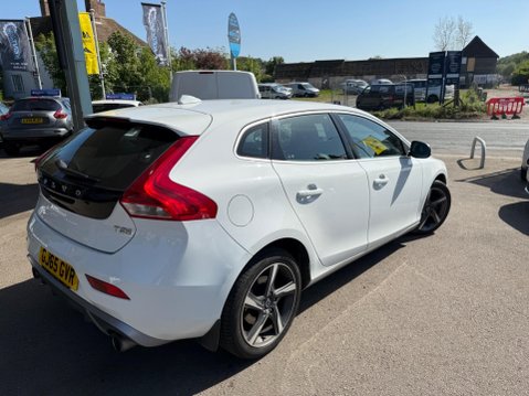 Volvo V40 2.0 T2 R-Design Euro 6 (s/s) 5dr 7