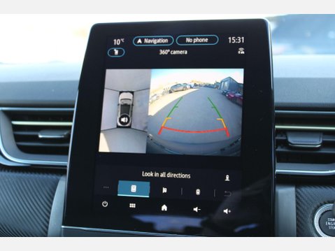 Renault Captur 1.6 E-TECH E-Tech engineered BOSE Edition Auto 3