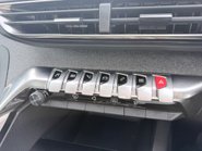 Peugeot 3008 1.5 BLUEHDI S/S ALLURE 20