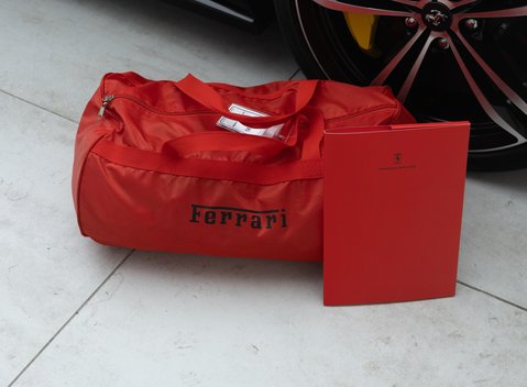 Ferrari GTC4 Lusso V12 49