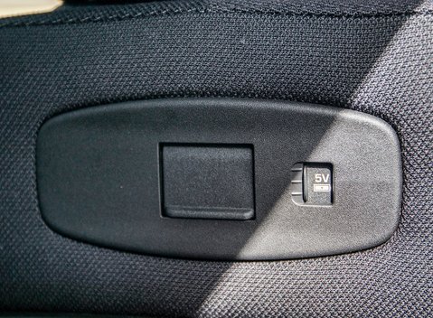 Land Rover Defender 110 X P400 26