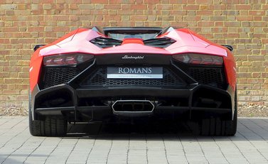 Lamborghini Aventador LP 720-4 Roadster 50th Anniversary 8
