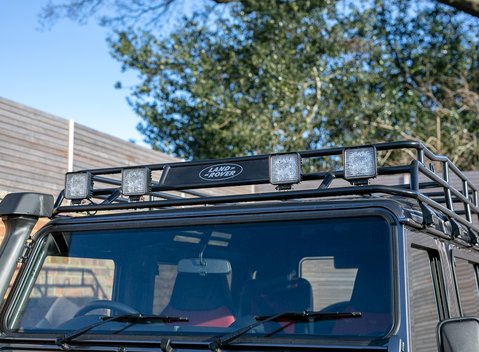 Land Rover Defender 90 TD XS Station Wagon 29