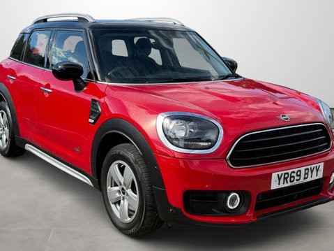 Mini Countryman 1.5 Cooper Classic ALL4 5dr [Comfort/Nav+ Pack] 1