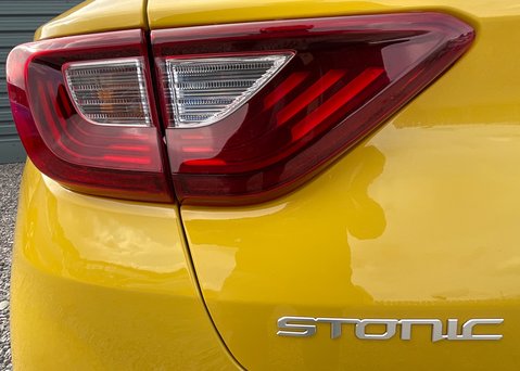 Kia Stonic 1.0 T-GDi 48V GT-Line S 10