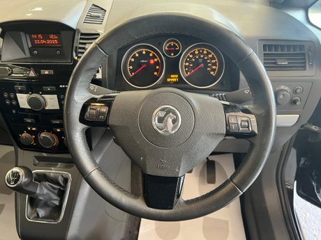 Vauxhall Zafira 1.6 16V Exclusiv Euro 5 5dr 23