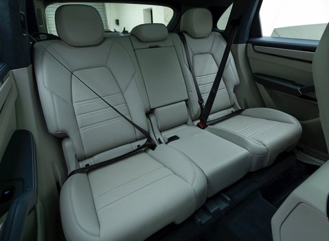 Porsche Cayenne TURBO S E-HYBRID 11