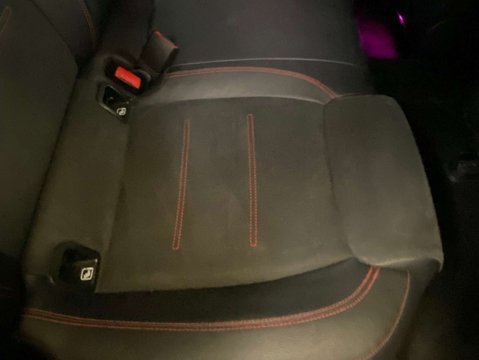 Mercedes-Benz A Class 1.3 A 200 AMG Line Auto 5dr 27