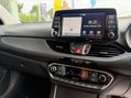 Hyundai i30 1.6 CRDi Blue Drive Premium Euro 6 (s/s) 5dr 27