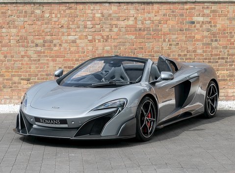 McLaren 675LT Spider 6