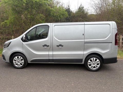 Renault Trafic SL28 SPORT DCI 12