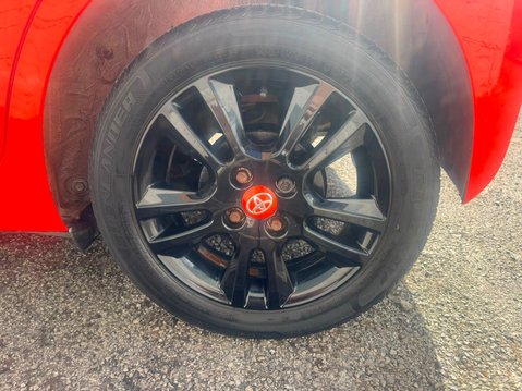 Toyota Aygo 1.0 VVT-i x-cite Euro 5 5dr Euro 5 19