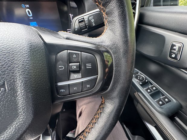 Ford Ranger Wildtrak | Auto | 2 LT | Double Cab | Sensors | Alloys | Tow Bar | EURO 6 25