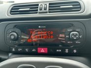 Fiat Panda 0.9 TwinAir 4x4 Euro 6 (s/s) 5dr 23