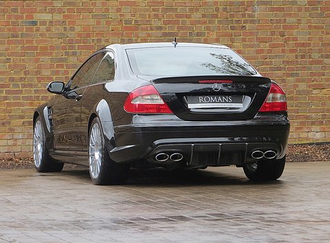 Mercedes-Benz CLK AMG Black Series 4
