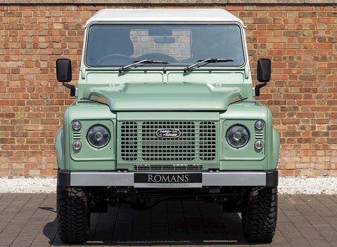 Land Rover Defender 90 Heritage Hard Top 4