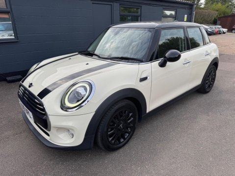 Mini Hatch COOPER 2