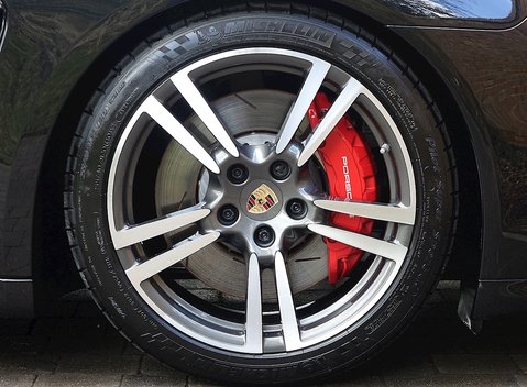 Porsche Panamera Turbo 21