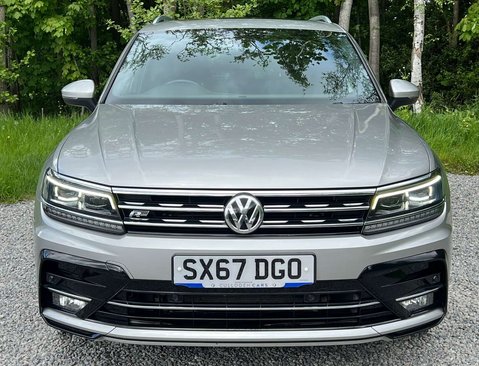 Volkswagen Tiguan 2.0 Tiguan R-Line TDI BlueMotion Technology 4Motion Semi-Auto 4WD 5dr 12