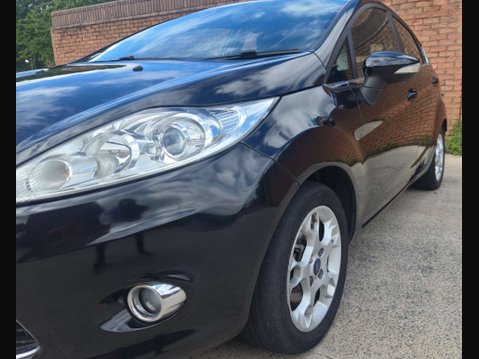 Ford Fiesta 1.4 Fiesta Zetec Auto 5dr 19
