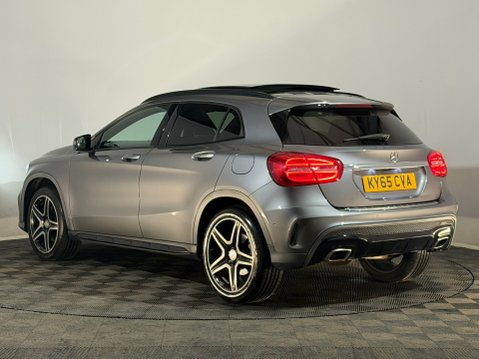 Mercedes-Benz GLA Class GLA 220 D 4MATIC AMG LINE PREMIUM PLUS 9