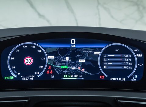 Porsche Cayenne TURBO E-HYBRID COUPE 25