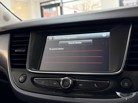 Vauxhall Crossland 1.2 Design SUV 5dr Petrol Manual Euro 6 (s/s) (83 ps) 31