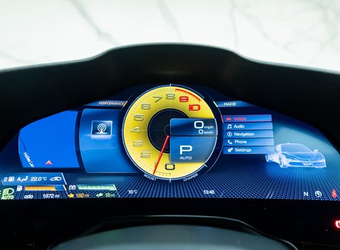 Ferrari SF90 Stradale 18