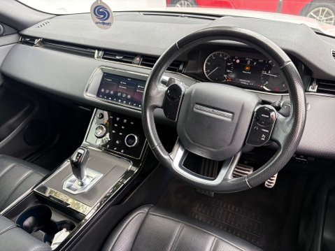 Land Rover Range Rover Evoque 2.0 Range Rover Evoque R-Dynamic S D Auto 4WD 5dr 17