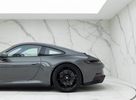 Porsche 911 (992) GT3 Touring 20