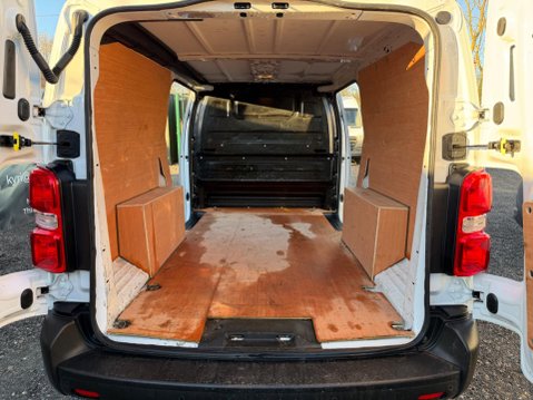 Vauxhall Vivaro 1.5 Turbo D 2900 Dynamic L2 H1 Euro 6 (s/s) 6dr 18