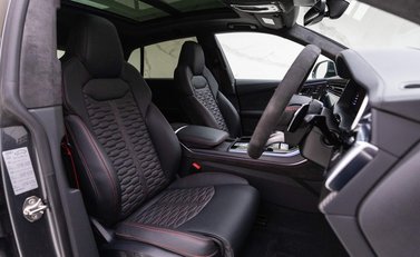 Audi RS Q8 Vorsprung 6