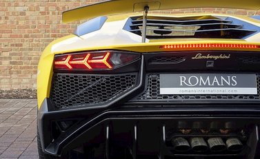 Lamborghini Aventador SV LP750-4 18