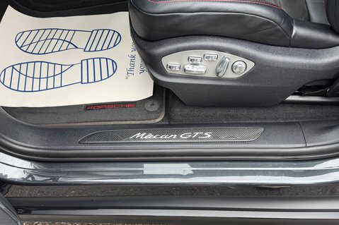Porsche Macan GTS PDK -BURMESTER HIGH END -PAN ROOF -GTS SPORT PACK-PTV PLUS -£19K EXTRAS 28