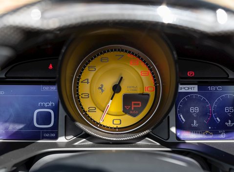 Ferrari Portofino 19