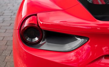 Ferrari 488 GTB 30